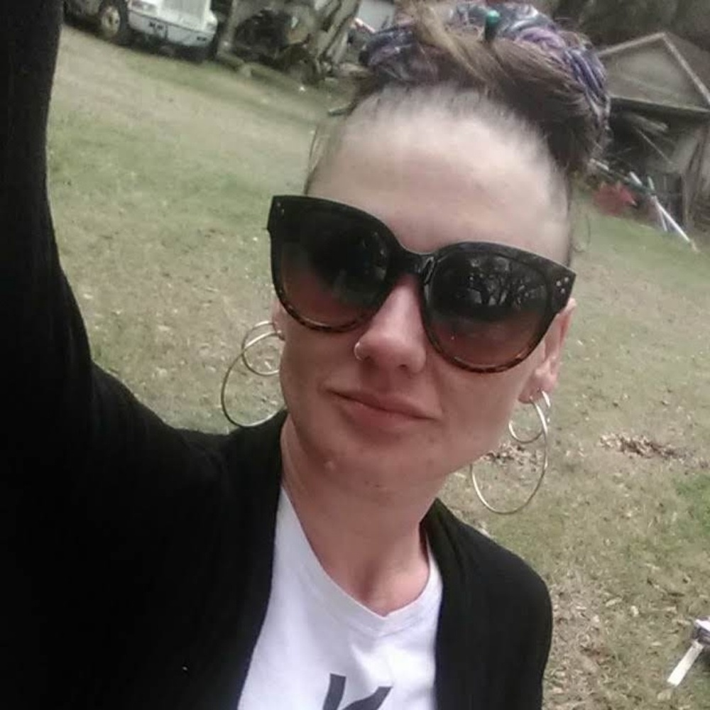 Meet your Posher, Onya